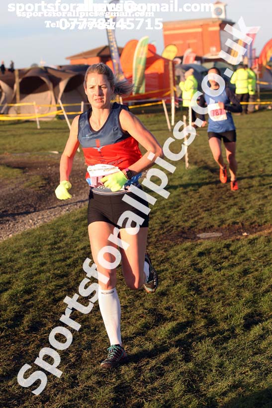 Senior womens North Eastern Cross Country, Redcar. Photo:  David T. Hewitson/Sports for All Pics